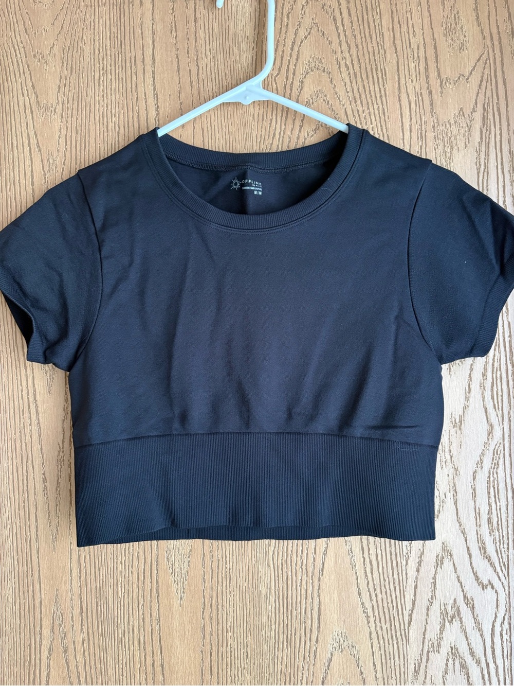 Offline by aerie Black Cropped Short Sleeve Top